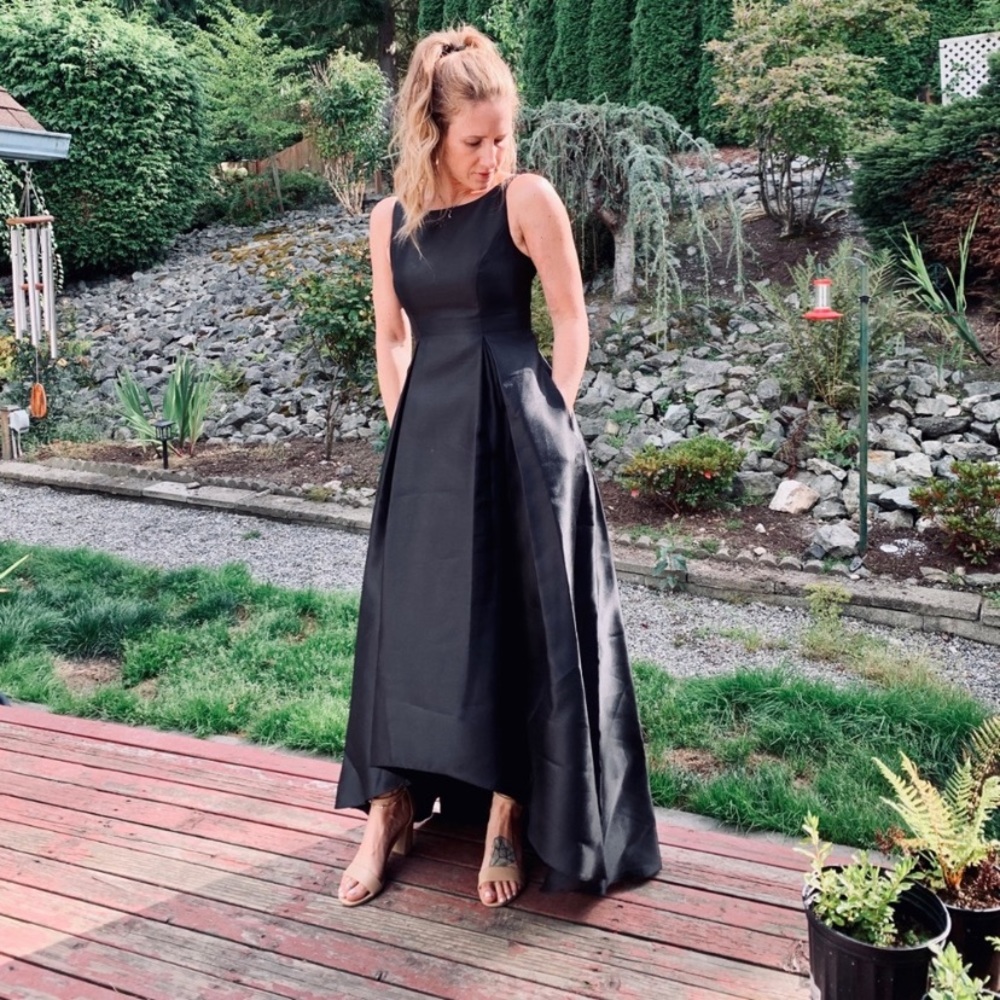 Adrianna Papell mikado hi low sleeveless special occasion long dress - Picture 2 of 8